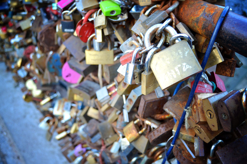 Love locks Riga