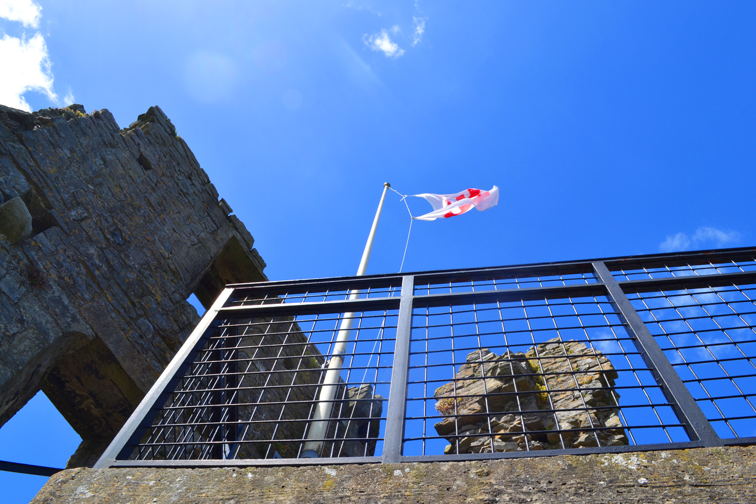 Middleham Castle flag